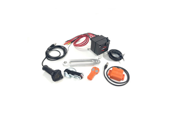 Лебедка электрическая 4REVO серии SRX 12V 13500 lbs / 6115 кг с синтетическим тросом