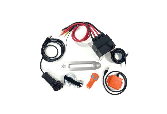 Лебедка электрическая 4REVO серии SRX 12V 13500 lbs / 6115 кг с синтетическим тросом