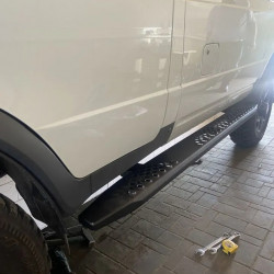 Силовые пороги АМЗ для ГАЗель Соболь 4х4 1998+ (подходят для увеличенных, пластиковых баков)