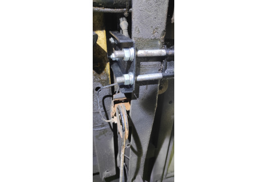 Силовые пороги АМЗ для ГАЗель Соболь 4х4 1998+ (подходят для увеличенных, пластиковых баков)