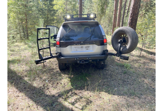 Бампер силовой задний АМЗ для Mitsubishi Montero Sport/Pajero Sport 1996-2009