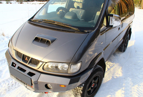 Бампер силовой передний АМЗ для Mitsubishi Delica 1994-2007