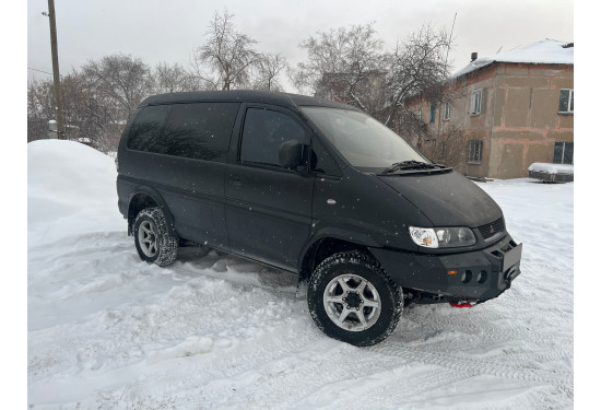 Бампер силовой передний АМЗ для Mitsubishi Delica 1994-2007