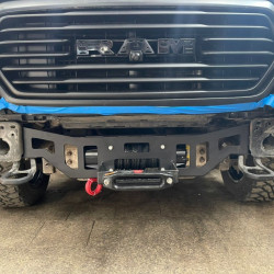 Площадка под лебедку в штатный бампер Dodge Ram 1500 Crew Cab 2018-2024 (5 поколение)