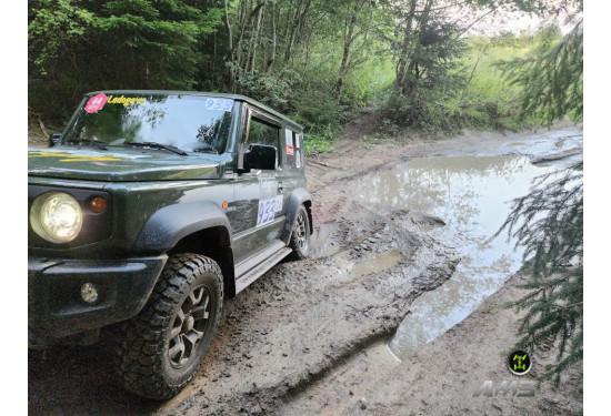 Силовые пороги листовые цельногнутые АМЗ для Suzuki Jimny 2018+