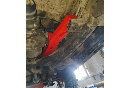 Защита раздаточной коробки Suzuki Jimny 2018+ с усиленными кронштейнами крепления