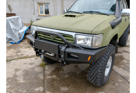 Бампер силовой передний АМЗ для Toyota Hilux 1988-1997 (передняя рессорная подвеска)