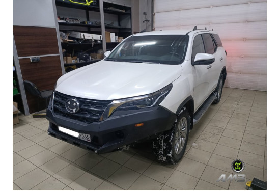 Бампер силовой передний АМЗ для Toyota Fortuner 2020-2024