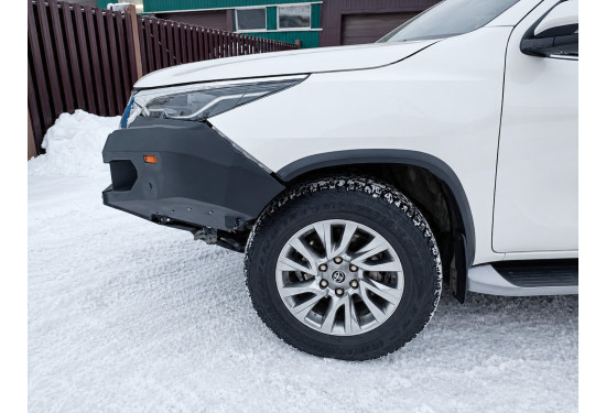 Бампер силовой передний АМЗ для Toyota Fortuner 2020-2024 с листом защиты радиатора