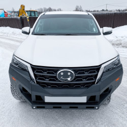 Бампер силовой передний АМЗ для Toyota Fortuner 2020-2024 с листом защиты радиатора