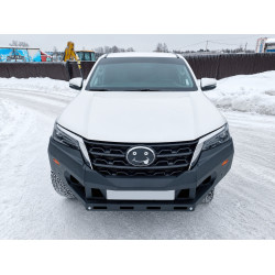 Бампер силовой передний АМЗ для Toyota Fortuner 2020-2024 с листом защиты радиатора