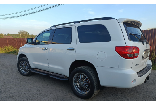 Силовые пороги АМЗ для Toyota Sequoia 2007-2017