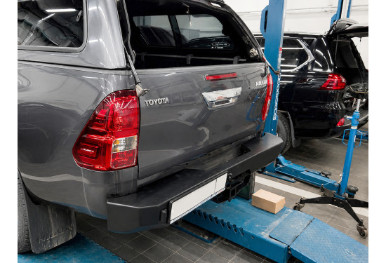 Бампер силовой задний АМЗ для Toyota Hilux 2015-2020