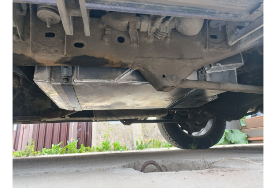 Основной алюминиевый топливный бак 145 л для Toyota Land Cruiser 100 / 105 и Lexus LX470