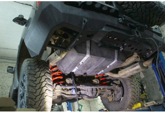 Дополнительный полиэтиленовый топливный бак 100 л для Toyota Land Cruiser 80