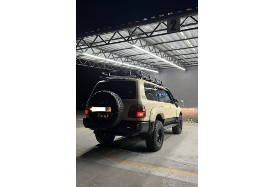 Калитка под запаску АМЗ для Toyota Land Cruiser 100 / Lexus LX470