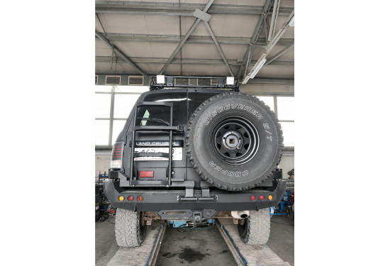 Бампер силовой задний АМЗ для Toyota Land Cruiser 105