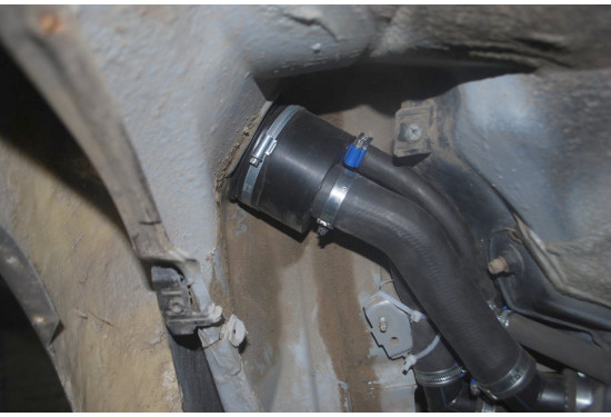 Дополнительный полиэтиленовый топливный бак 90 л для Toyota Land Cruiser 200