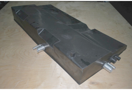 Дополнительный полиэтиленовый топливный бак 45 л для Toyota Land Cruiser 200 установка над запаской