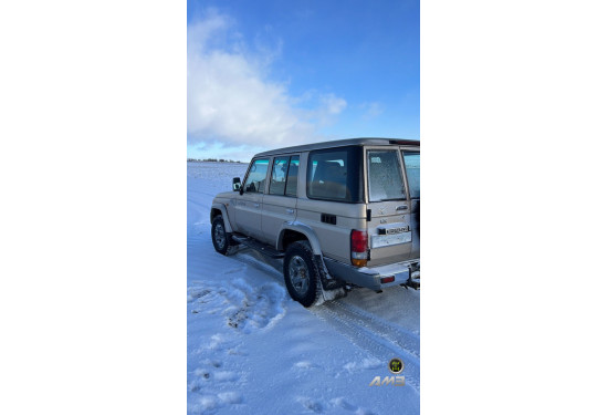 Силовые пороги АМЗ для Toyota Land Cruiser 76 2007-2023 (длинная база)