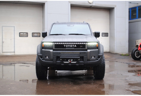 Площадка под лебедку в штатный бампер Toyota Land Cruiser Prado 250 с листом защиты