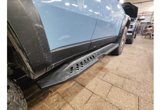 Силовые пороги АМЗ для Toyota Land Cruiser Prado 250