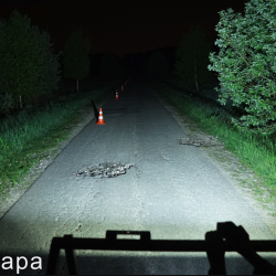 Светодиодная фара Aurora на магнитном креплении 20W Рабочий свет (ALO-L-2-E13T)