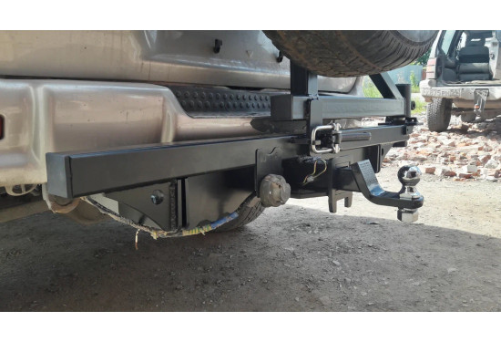 Калитка под запаску для Mitsubishi Delica L400 (Булка)