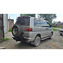 Калитка под запаску для Mitsubishi Delica L400 (Булка)