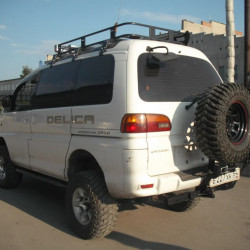 Калитка под запаску для Mitsubishi Delica L400 (Булка)