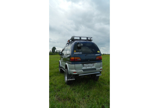 Багажник на крышу для Mitsubishi Delica L400 (Булка) с высокой крышей