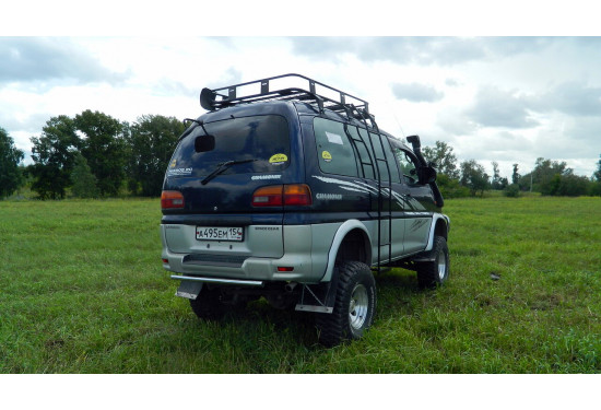 Багажник на крышу для Mitsubishi Delica L400 (Булка) с высокой крышей