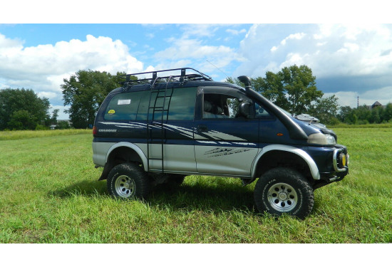 Багажник на крышу для Mitsubishi Delica L400 (Булка) с высокой крышей