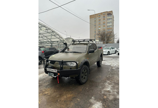Бампер силовой передний OJ серии "ТУРИЗМ" для Mitsubishi Pajero Sport II 2008-2013 с кенгурином