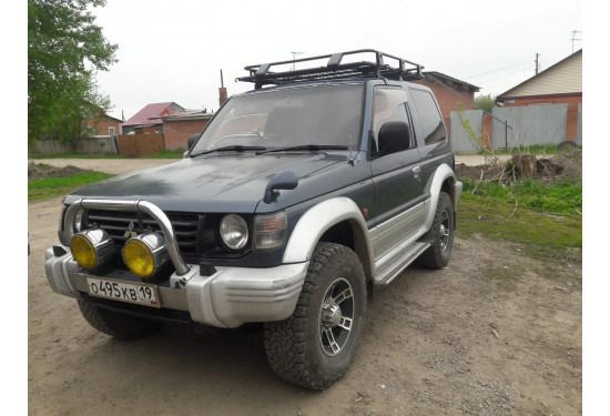 Багажник на крышу для Mitsubishi Pajero 2 (3 двери)