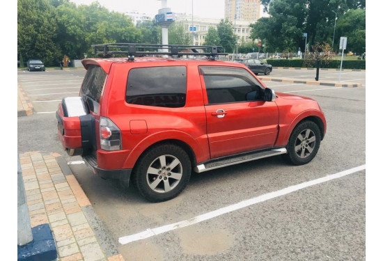 Багажник на крышу для Mitsubishi Pajero 4 (3 двери)