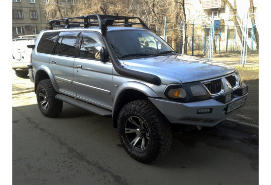 Силовые пороги для Mitsubishi Pajero Sport 1996-2008