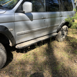 Силовые пороги для Mitsubishi Pajero Sport 1996-2008