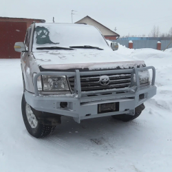 Передний силовой бампер для Toyota Land Cruiser 100 под штатную лебедку с кенгурином