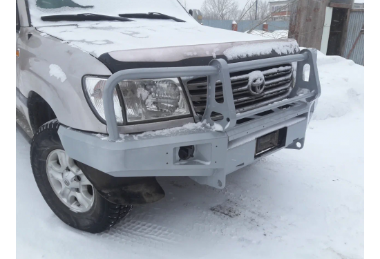 Передний силовой бампер для Toyota Land Cruiser 105 под штатную лебедку с кенгурином