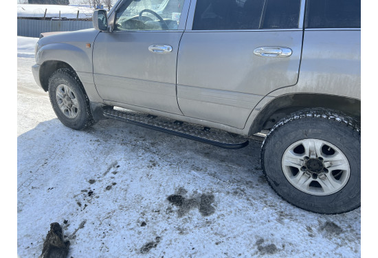 Силовые пороги для Toyota Land Cruiser 105