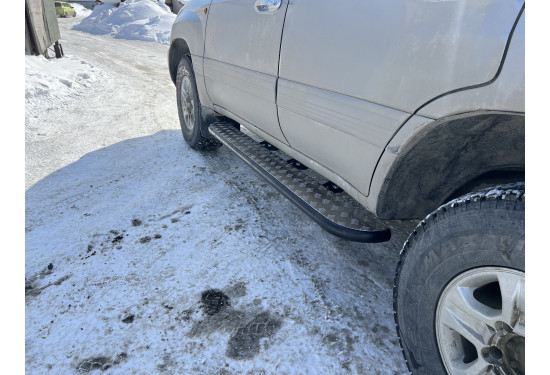 Силовые пороги для Toyota Land Cruiser 105