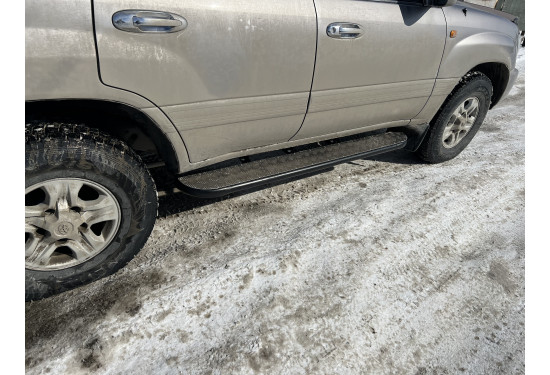Силовые пороги для Toyota Land Cruiser 105