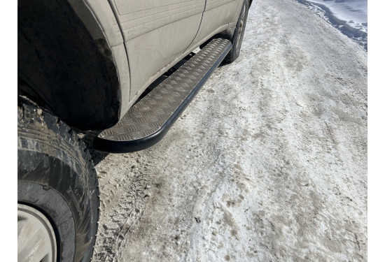Силовые пороги для Toyota Land Cruiser 105