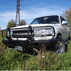 Передний силовой бампер для Toyota Land Cruiser 80 с кенгурином и местами под ПТФ