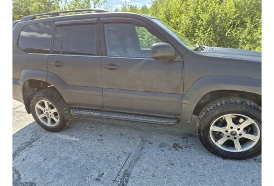 Силовые пороги для Toyota Land Cruiser Prado 120
