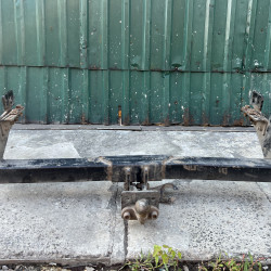 Фаркоп для Toyota Hilux 8 поколения (Б/У)