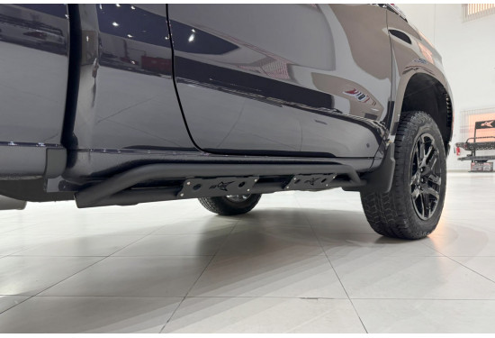 Силовая защита порогов для Chevrolet Silverado 2017-2024 и GMC Sierra 2018-2024