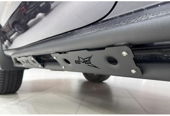 Силовая защита порогов для Chevrolet Silverado 2017-2024 и GMC Sierra 2018-2024