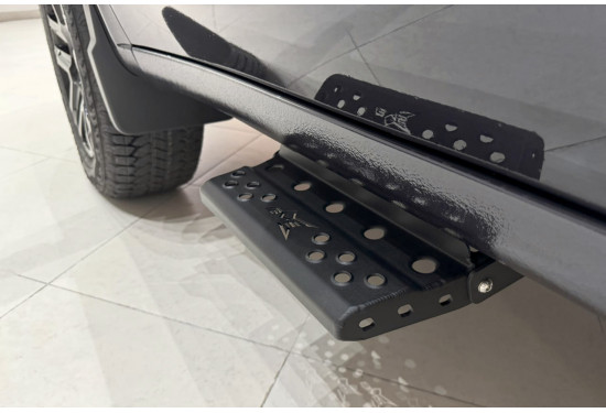 Подножки BMS ALTAI для Chevrolet Silverado 2017-2024 и GMC Sierra 2018-2024